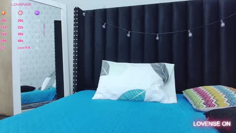  GRETCHEN  online show from 02/08/25, 12:17