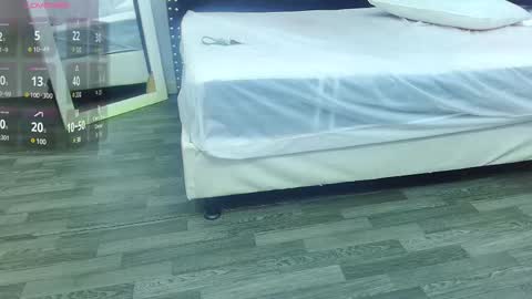  GRETCHEN  online show from 02/21/25, 12:39