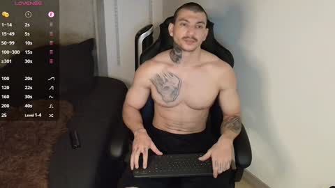 colombianmuscle8 online show from 01/30/25, 02:16