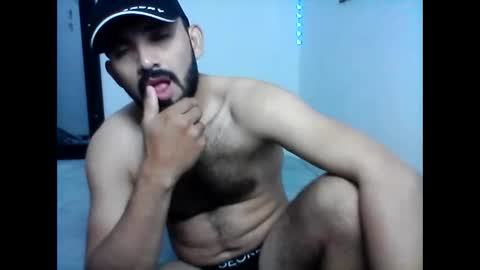 colombianocabron online show from 06/05/26, 03:57