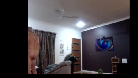 Mark online show from 02/07/25, 09:26