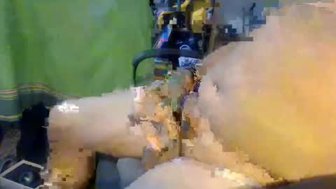 Snapshot of colourlight chatting on 11/11/25, 12:43 colourlight online show from 11/11/25, 12:43