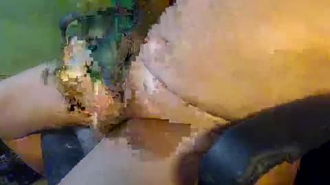 Snapshot of colourlight chatting on 11/16/25, 10:15 colourlight online show from 11/16/25, 10:15