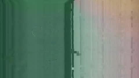 Snapshot of colourlight chatting on 12/17/25, 12:05 colourlight online show from 12/17/25, 12:05