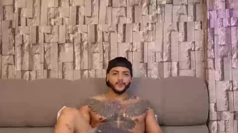 Jhoan online show from 10/02/25, 02:29