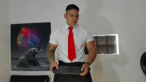 coltonmassif_ online show from 02/06/25, 04:58