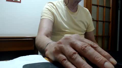 comemivuoi online show from 06/06/26, 08:13