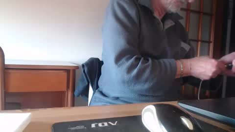 comemivuoi2 online show from 03/23/26, 05:44