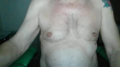 Snapshot of comeonmymouth chatting on 02/16/25, 03:47 comeonmymouth online show from 02/16/25, 03:47