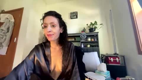 cometomamat online show from 05/09/26, 06:57