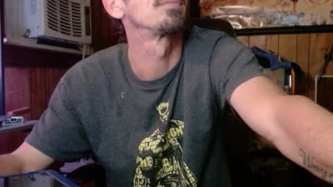 Nelson or ComicKing and sometime Peachy143 online show from 11/26/25, 01:17