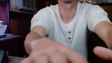 Nelson or ComicKing and sometime Peachy143 online show from 12/15/25, 12:20