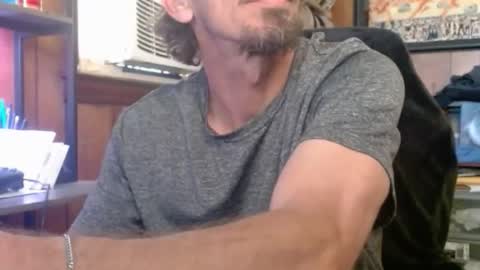 Nelson or ComicKing and sometime Peachy143 online show from 03/23/26, 07:40