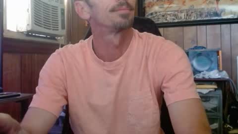 Nelson or ComicKing and sometime Peachy143 online show from 04/17/26, 09:51