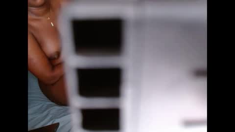 Snapshot of comicalcara chatting on 11/09/25, 08:34 Cara online show from 11/09/25, 08:34