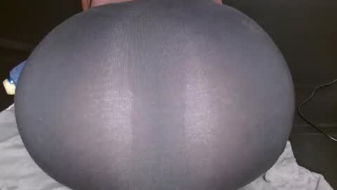 Snapshot of comicalcara chatting on 11/12/25, 10:48 Cara online show from 11/12/25, 10:48