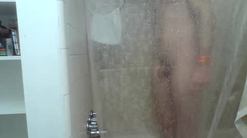 comnfromme1 online show from 11/04/25, 05:50