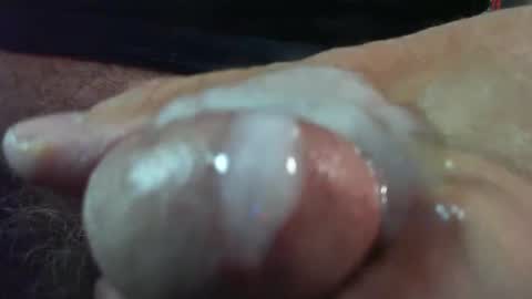 comox online show from 03/11/26, 02:17