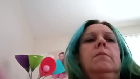 conchettap online show from 10/25/25, 08:03