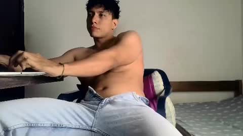 ELCONDE online show from 06/17/26, 09:23