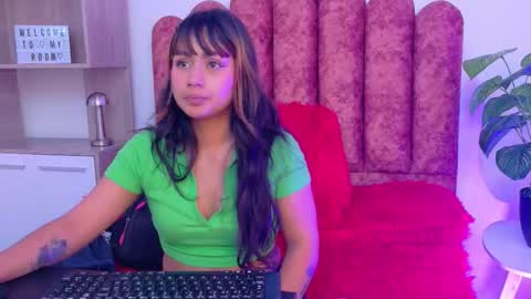conejita_420_ online show from 11/18/25, 08:24