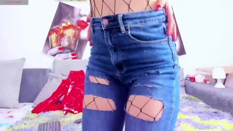 Snapshot of confidentmistress chatting on 03/01/25, 11:47 GoddessA online show from 03/01/25, 11:47