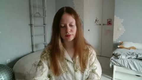 Snapshot of connie_daw chatting on 10/28/25, 08:18 Connie Daw online show from 10/28/25, 08:18