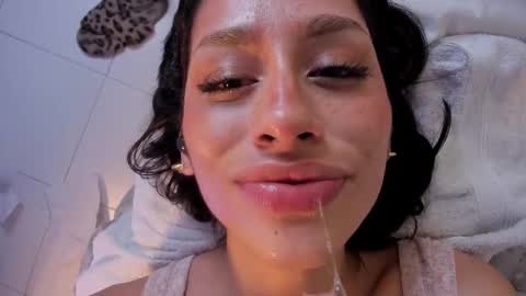 connie    online show from 02/12/25, 01:48