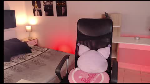 Snapshot of connie_haze chatting on 01/13/25, 07:31 Connie online show from 01/13/25, 07:31