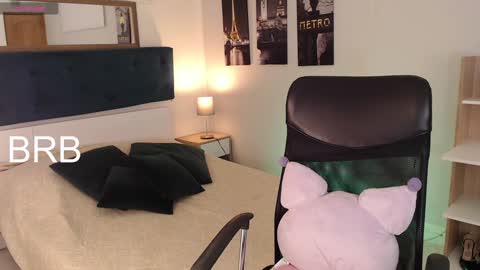 Snapshot of connie_haze chatting on 01/27/25, 10:16 Connie online show from 01/27/25, 10:16