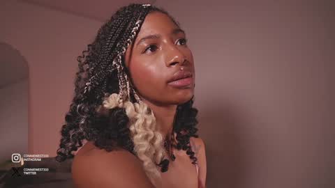   independent model online show from 12/10/24, 01:11