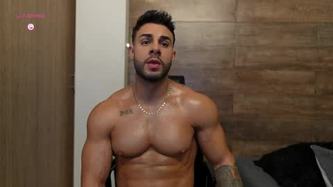 connor_h1 online show from 04/01/26, 04:46