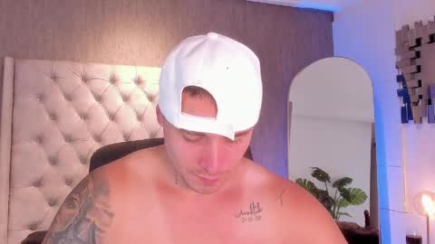 Connor Smith online show from 05/01/26, 02:16