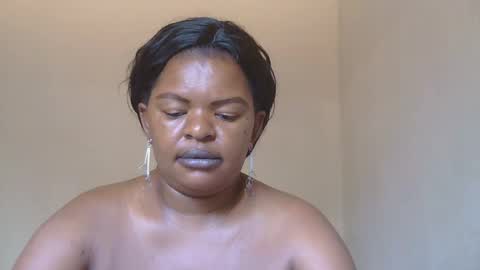 Snapshot of conny685249 chatting on 02/06/25, 11:32 conny online show from 02/06/25, 11:32