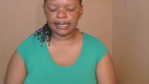 Snapshot of conny685249 chatting on 09/28/25, 09:25 conny online show from 09/28/25, 09:25