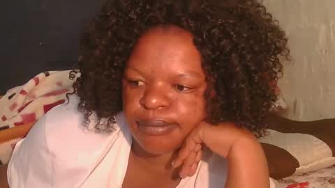 Snapshot of conny685249 chatting on 11/24/25, 04:01 conny online show from 11/24/25, 04:01