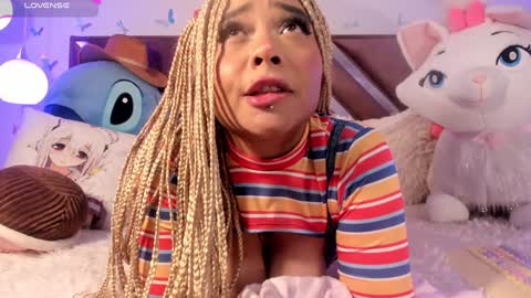 Snapshot of conny_curly chatting on 01/19/25, 02:47 Conny online show from 01/19/25, 02:47