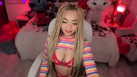 Snapshot of conny_curly chatting on 02/14/25, 01:29 Conny online show from 02/14/25, 01:29