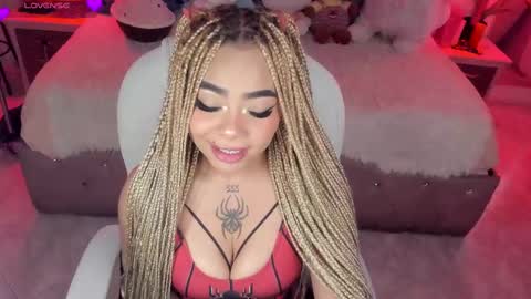 Snapshot of conny_curly chatting on 02/26/25, 01:41 Conny online show from 02/26/25, 01:41