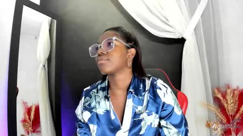 Snapshot of connywellss chatting on 02/27/26, 02:22 Nilo Solem online show from 02/27/26, 02:22