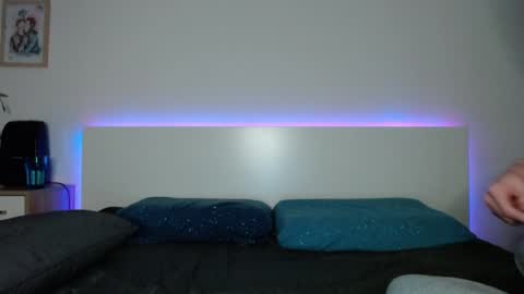 Conor and Chester online show from 01/10/25, 06:28