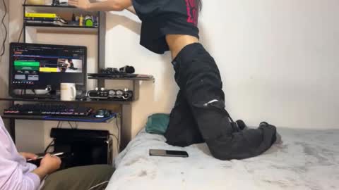 conor_taylor_ online show from 09/20/25, 03:46