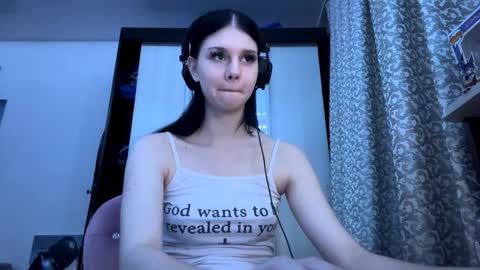 Isabella online show from 02/27/26, 07:03