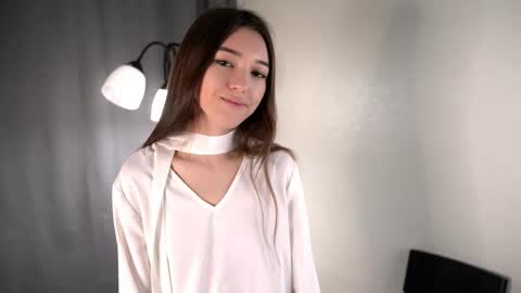 Ellie online show from 03/19/26, 09:24