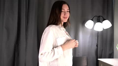 Ellie online show from 03/21/26, 08:19