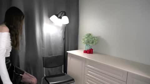 Ellie online show from 03/28/26, 06:24