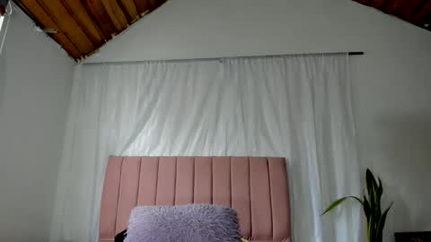 Snapshot of conyabril chatting on 05/11/26, 12:55 conyabril online show from 05/11/26, 12:55