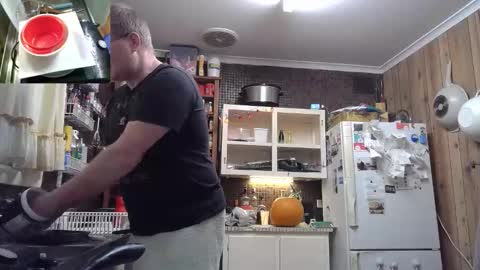 Cookie - I do cooking streams occasionally. Next stream  online show from 10/27/25, 09:52