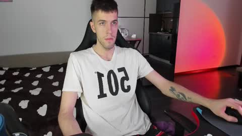 cookies_boys online show from 03/08/25, 08:57