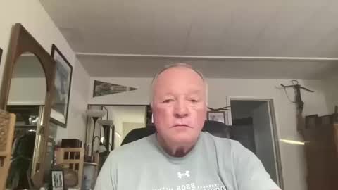 cookoosnest online show from 10/19/25, 03:01